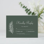 ROE Dusky Green & White Simple Wedding RSVP Karte (Stehend Vorderseite)