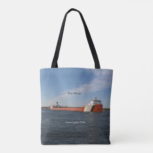Roger Blough über Tasche (Rückseite)