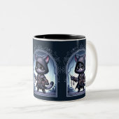 Rogue Feline Fantasy Adventure Zweifarbige Tasse (VorderseiteRechts)