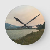 Rogue River, OR Runde Wanduhr (Vorderseite)