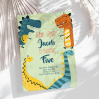 Roh-einige Niedliche Dinosaurier zum Geburtstag Ei