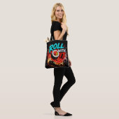 Roll With It – Lustiges Surfing Sushi Design Tasche (Am Model)