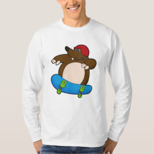 Rolle als Skater mit Skateboard und Helm T-Shirt