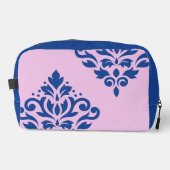 Rollen Damask Art I Blue on Pink Waschbeutel (Vorderseite)