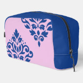 Rollen Damask Art I Blue on Pink Waschbeutel (Rechte Ecke)