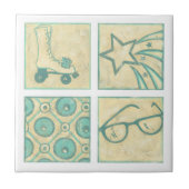 Roller Rink Woodblock Zeichnend von Chariklia Zarr Fliese (Vorderseite)