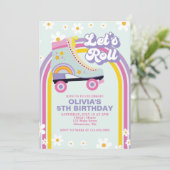 Roller Skate Retro Rainbow Birthday Inv Einladung (Stehend Vorderseite)