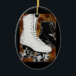 Roller Skaten Ornament - Vintage Skate<br><div class="desc">Weiße und schwarze Roller Skate auf braunem,  abstraktem Hintergrund.</div>