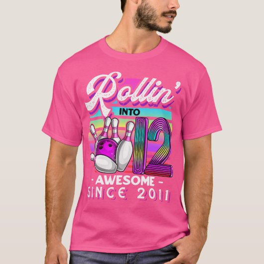 Rollin' Into 12 Awesome 2011 Bowling 12Th Birthday T-Shirt (Vorderseite)