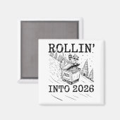 Rollin’ Into 2026 Raccoon Dumpster Fire New Year M Magnet (Vorderseite/Rückseite)