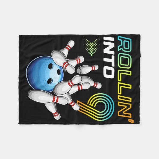 Rollin Into 9 Retro Bowling Birthday Party 9th Bir Fleecedecke (Vorderseite (Horizontal))