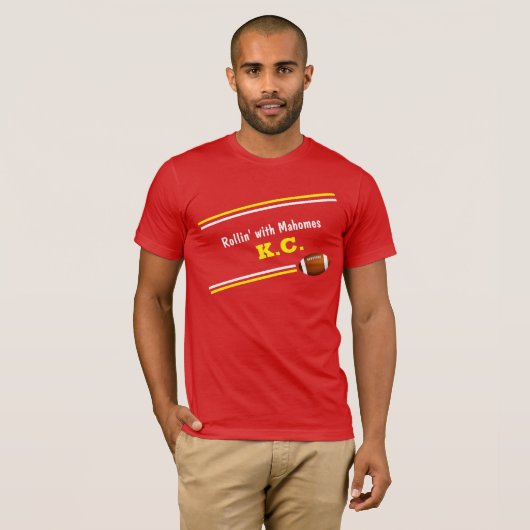 Rollin mit Mahomes Kansas City Skyline T-Shirt (Vorne ganz)