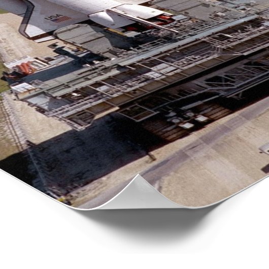 Rollout of Space Shuttle Discovery (STS-63) Poster (Ecke)