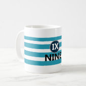 Roman Numeral: Neun Tasse (Vorderseite Links)