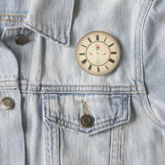 Roman Numerals Clock Design Button (Beispiel)