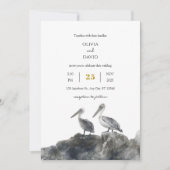 Romance Dusty Pelican Couple Beach Hochzeit am Mee Einladung (Vorderseite)