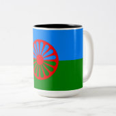 Romani Flag Zweifarbige Tasse (VorderseiteRechts)