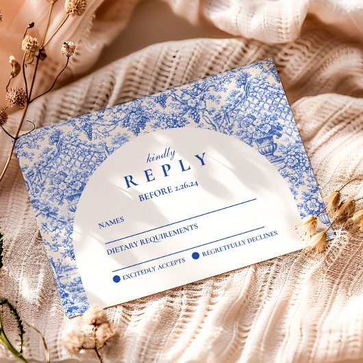 Romantic Blue Garden Graduation Party RSVP Karte