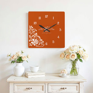 Romantic Burnt Orange Mr & Mrs. Wedding Wall Clock Quadratische Wanduhr