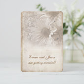 Romantic Daisy Engagement Party laden Einladung (Stehend Vorderseite)