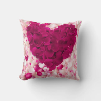 Romantic Deep Pink Rose Petal Heart Throw Pillow Kissen