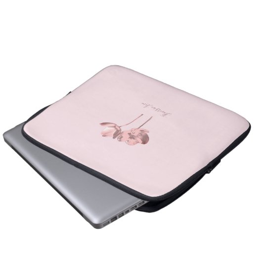 Romantic Dream Flowers – Pink Botanical Fantasy Laptopschutzhülle (Vorne Knopf)