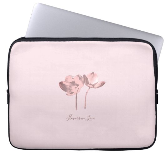 Romantic Dream Flowers – Pink Botanical Fantasy Laptopschutzhülle (Vorderseite)