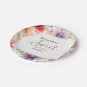 Romantic Garden Florals Sweet Sixteen Pappteller (Schrägansicht)