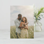 Romantic Green Floral Photo Einladung (Stehend Vorderseite)