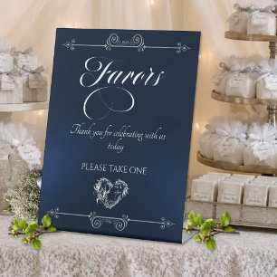 Romantic Heart Favors - Blau Sockelschild