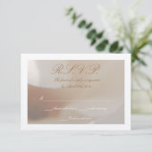 Romantic Ivory Magnolia 2 Wedding RSVP Karte (Stehend Vorderseite)