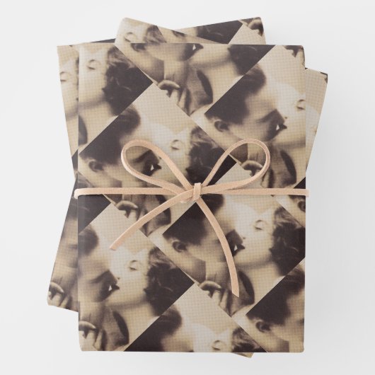 Romantic Love Couple Kissing vintage illustration Geschenkpapier Set (Beispiel)
