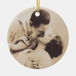 Romantic Love Couple Kissing vintage illustration Keramik Ornament