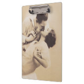 Romantic Love Couple Kissing vintage illustration Klemmbrett (Links)