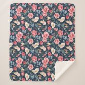 Romantic Navy Blue Floral Garden Pattern Sherpadecke (Vorderseite)