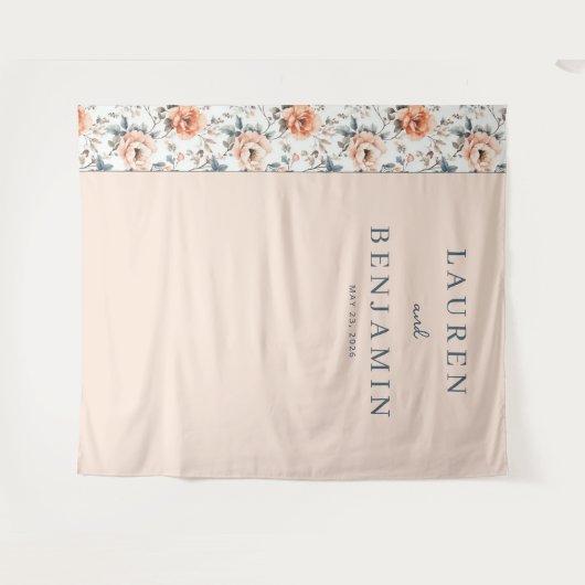 Romantic Peach Floral Wandteppich (Vorderseite (Horizontal))