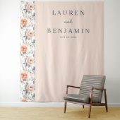 Romantic Peach Floral Wandteppich (Beispiel)