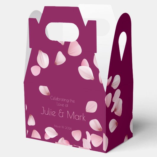 Romantic Pink Petals Wedding Gable Geschenkschachtel (Geöffnet)