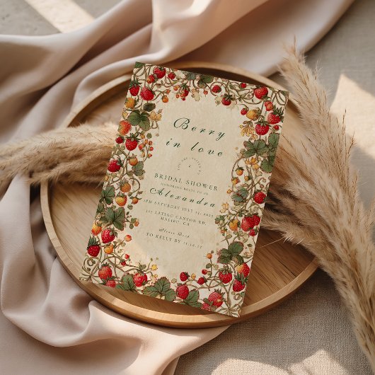 Romantic Strawberry Floral Bridal Shower Einladung