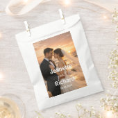 Romantic Sunset Beach Wedding Vows  Geschenktütchen (Ausgeschnitten)
