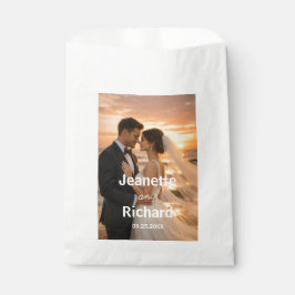 Romantic Sunset Beach Wedding Vows  Geschenktütchen