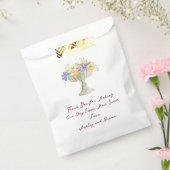 Romantic Tuscan Garden Urn with Flowers Wedding Geschenktütchen (Versiegelt)