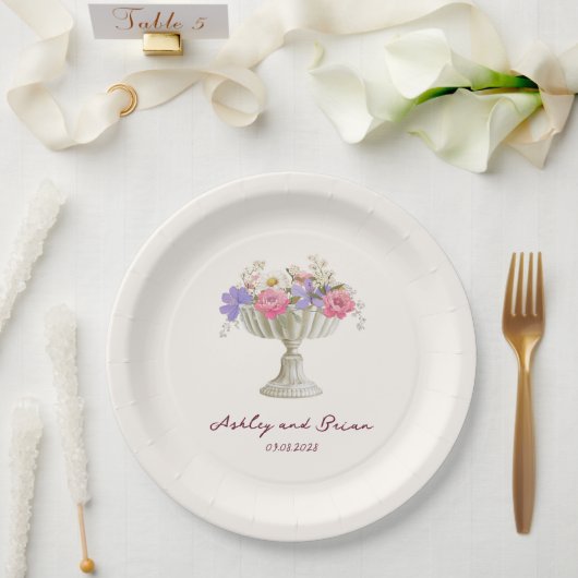 Romantic Tuscan Garden Urn with Flowers Wedding Pappteller (Hochzeit)