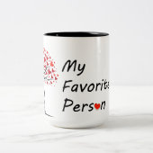 Romantic Valentine’s Day Love Tree Design Zweifarbige Tasse (Mittel)