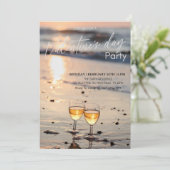 Romantic Valentine’s Day Party - Heart & Love Einladung (Stehend Vorderseite)