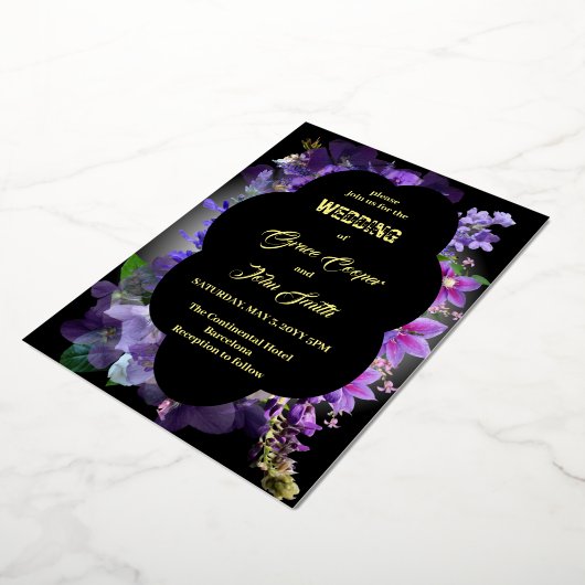 Romantisch lila mit ovaler Grenze Folieneinladung (Gedreht)