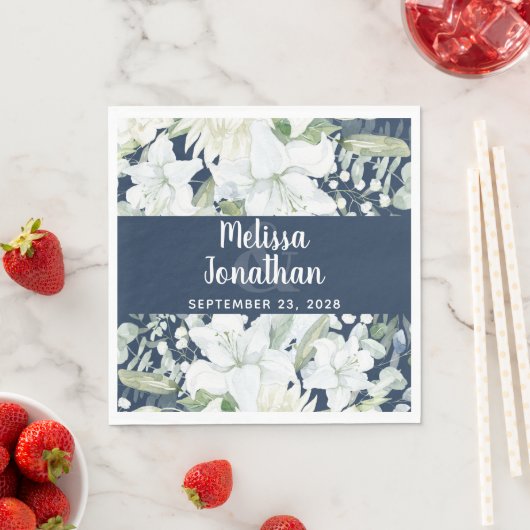 Romantische Aquarellfarben Blütenweiße Blume Hochz Serviette (Beispiel)