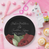 Romantische Aquarellfarben-Rote Rosen auf Schwarz Pappteller (Party)