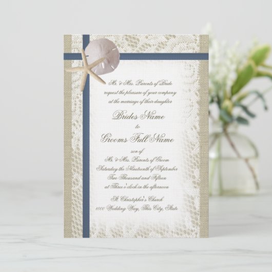 Romantische Beach Burlap und Lace Navy Blue Einladung (Stehend Vorderseite)