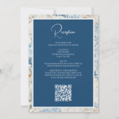 Romantische blaue Blüten in einem QR-Code Hochzeit Einladung (Rückseite)